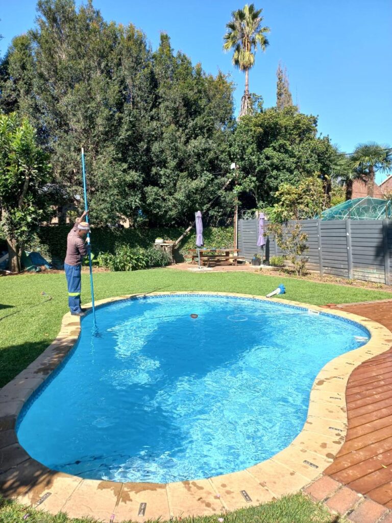 Pool 2